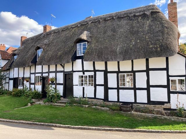 Ye Olde Cottage, Welford